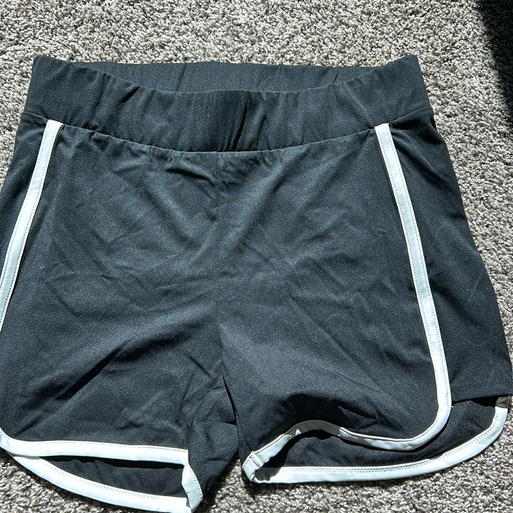 Zenana black with white stripe shorts. Large